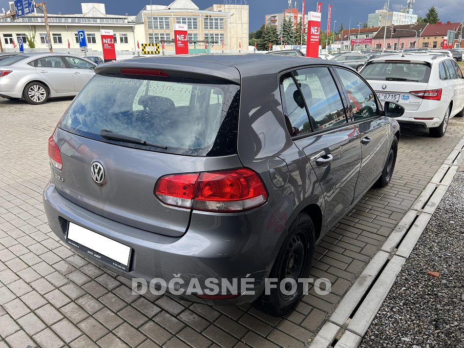 Volkswagen Golf 1.4 16V 