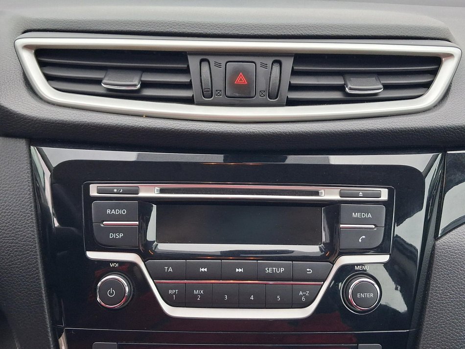 Nissan Qashqai 1.6 T 