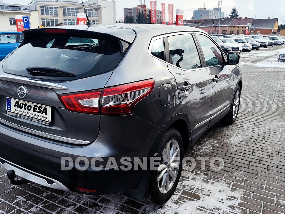 Nissan Qashqai 1.6 T 