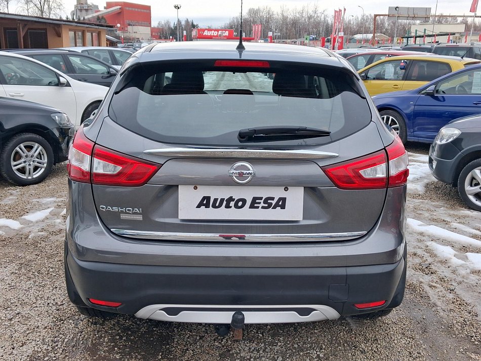 Nissan Qashqai 1.6 T 
