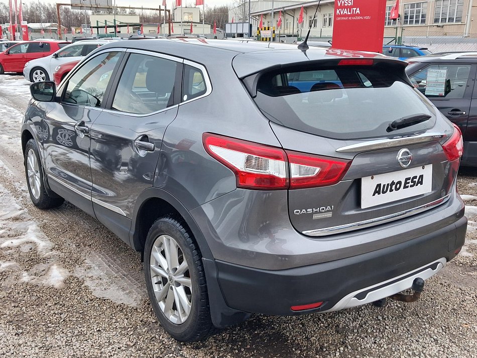 Nissan Qashqai 1.6 T 