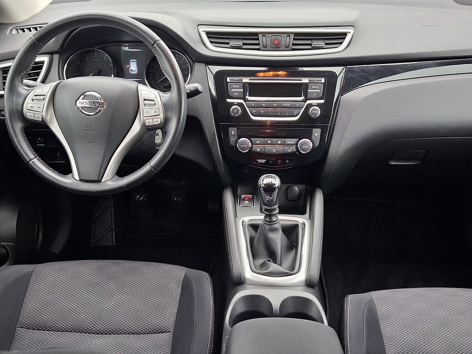 Nissan Qashqai 1.6 T 