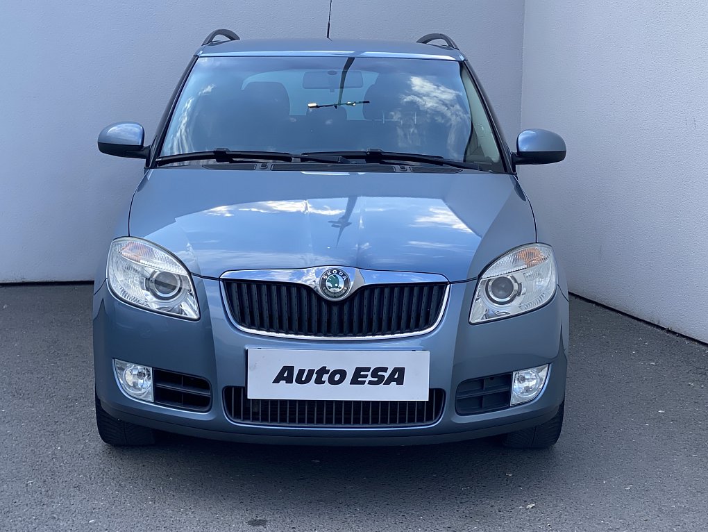 Škoda Fabia II 1.6 16V Ambiente