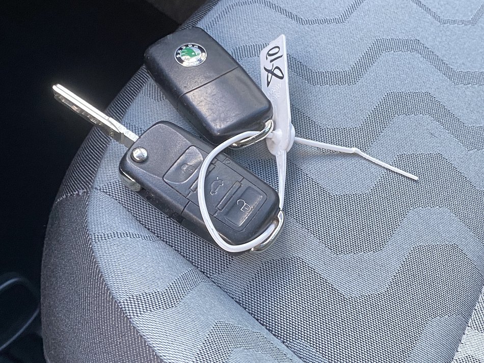 Škoda Fabia II 1.6 16V Ambiente