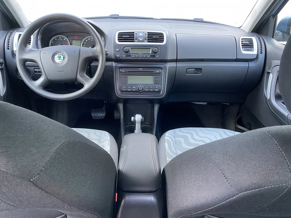 Škoda Fabia II 1.6 16V Ambiente