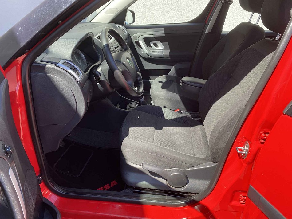 Škoda Roomster 1.2i 