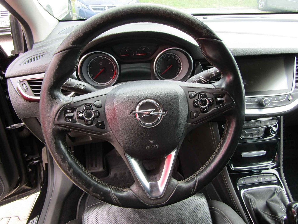 Opel Astra 1.6CDTi 