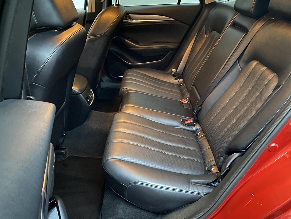 Mazda 6 2.2 D Revolution 4x4