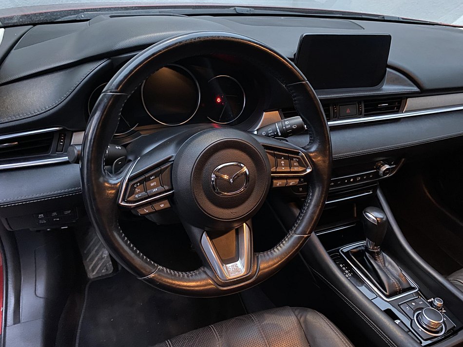 Mazda 6 2.2 D Revolution 4x4