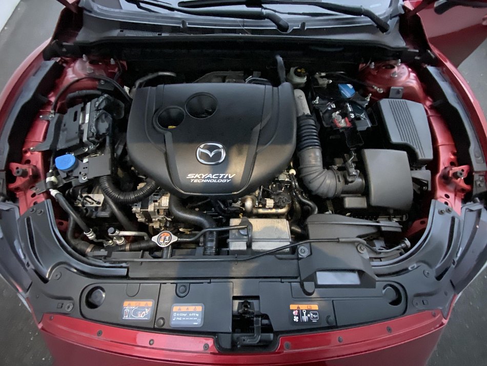 Mazda 6 2.2 D Revolution 4x4