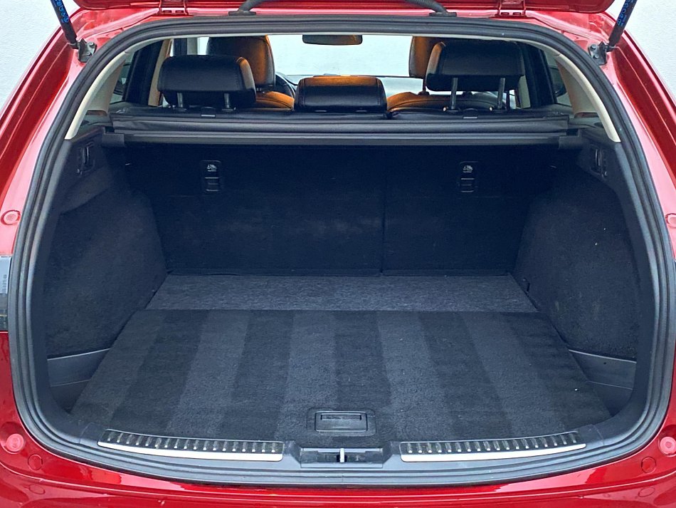 Mazda 6 2.2 D Revolution 4x4
