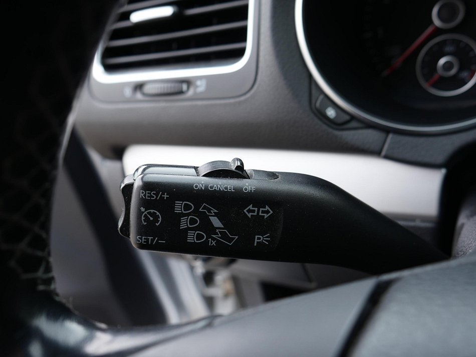 Volkswagen Golf 1.4 TSi 