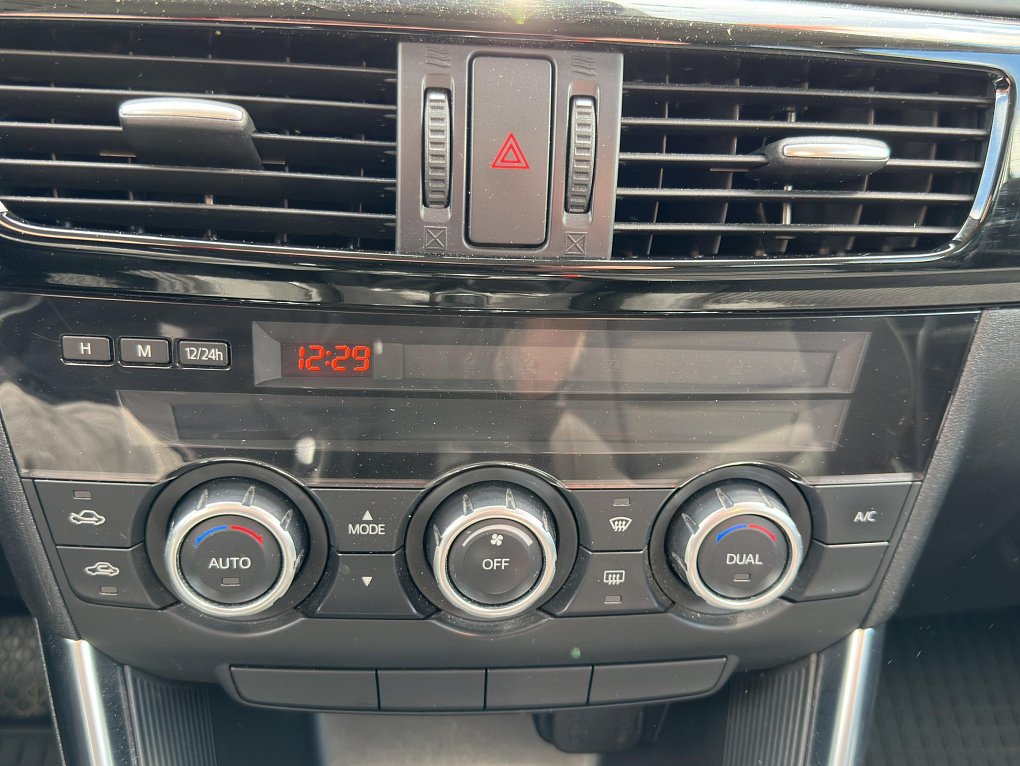 Mazda CX-5 2.0i  4x4