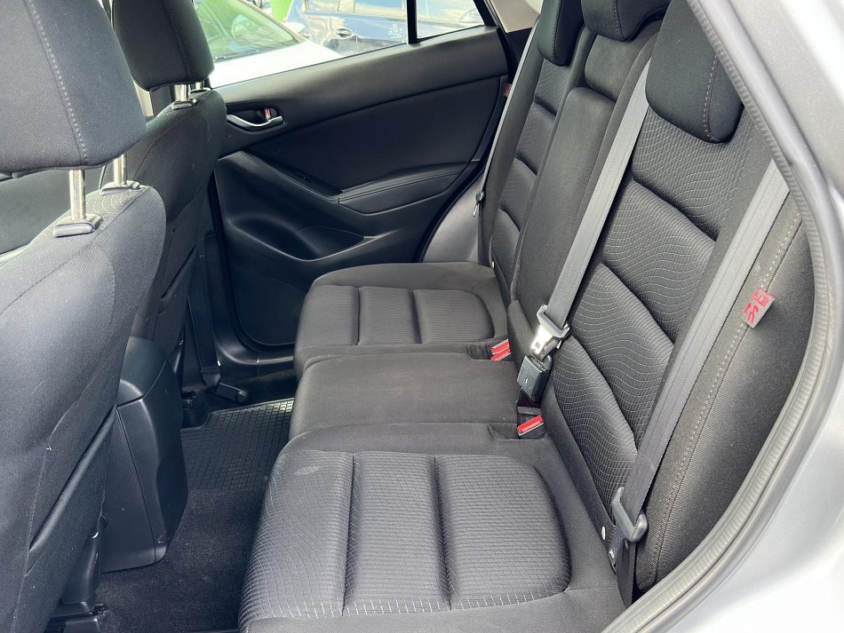 Mazda CX-5 2.0i  4x4