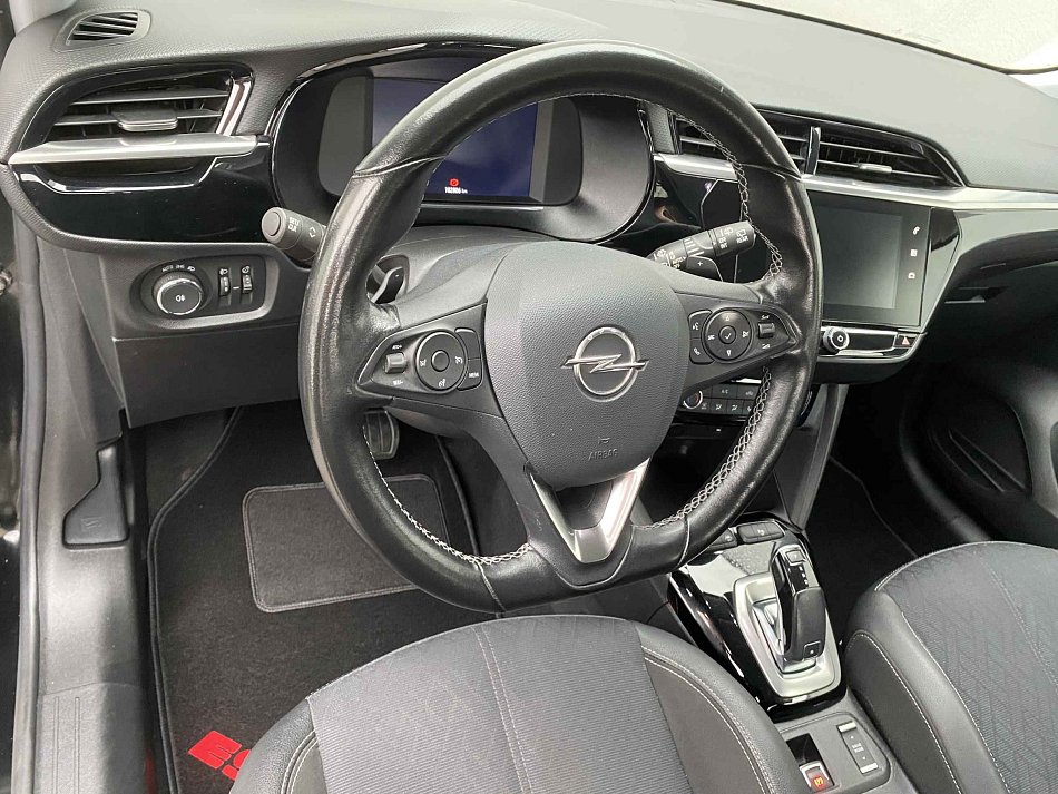 Opel Corsa 1.2T Elegance