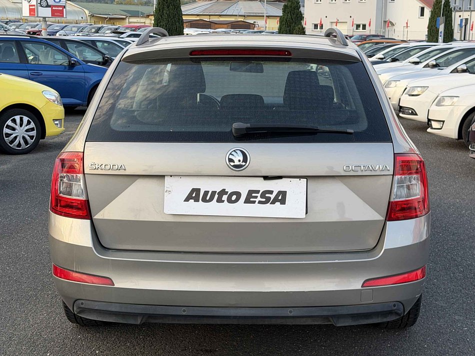 Škoda Octavia III 1.6 TDi Elegance