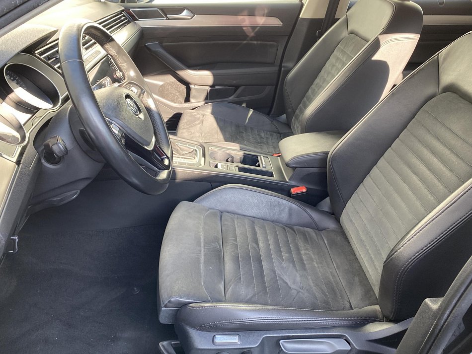 Volkswagen Passat 1.6 TDi Highline