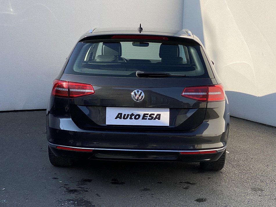 Volkswagen Passat 1.6 TDi Highline