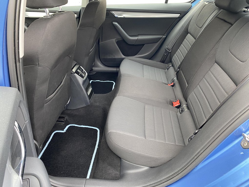 Škoda Octavia III 1.6 TDi Elegance