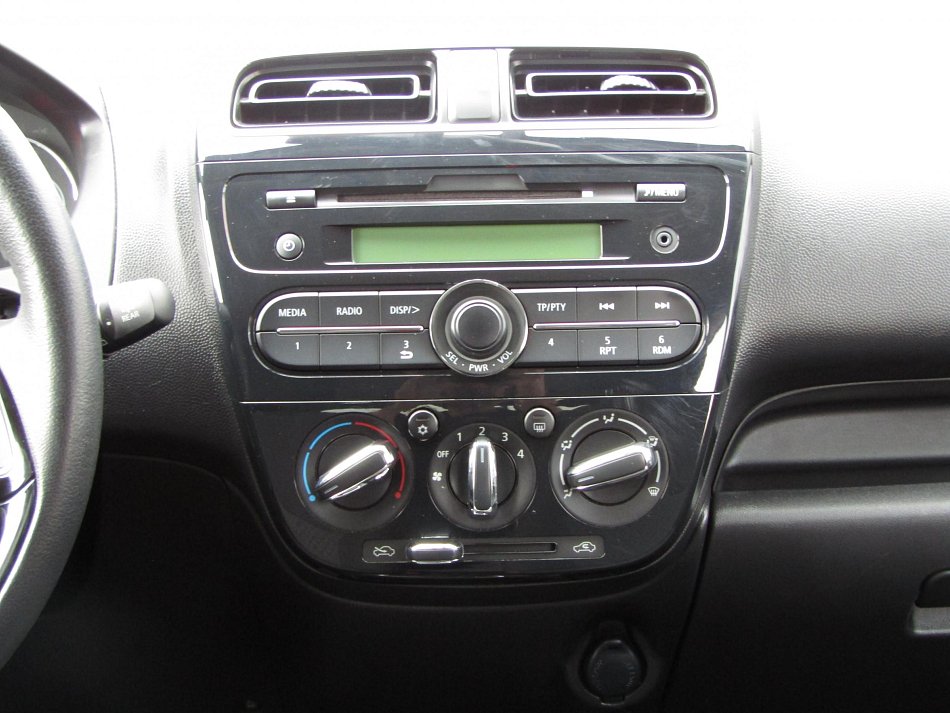 Mitsubishi Space Star 1.2 i 