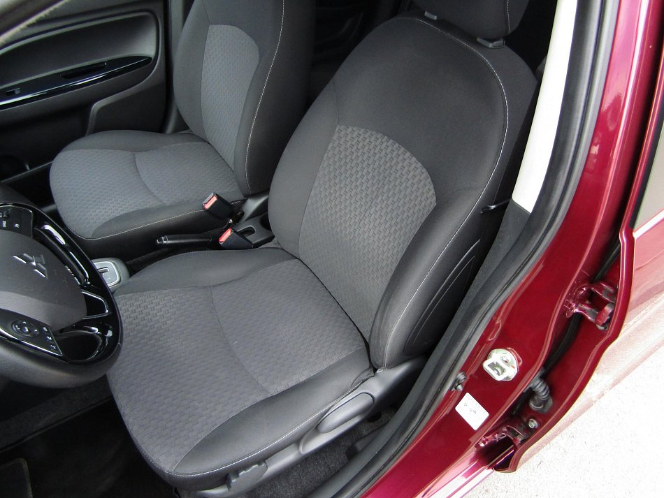 Mitsubishi Space Star 1.2 i 