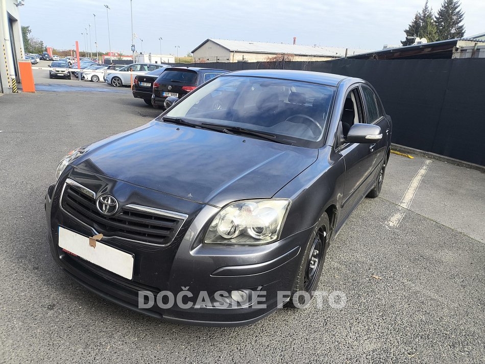Toyota Avensis 2.0 VVT-I 
