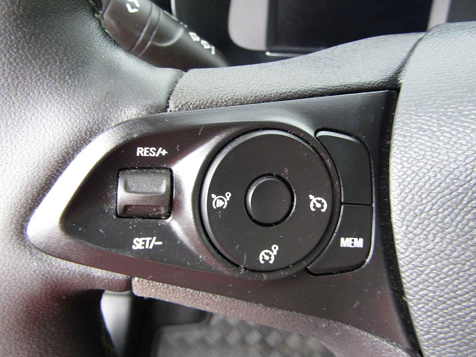 Opel Corsa 1.2 T 