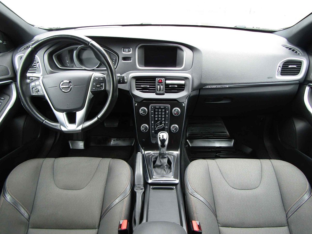 Volvo V40 2.0 D Cross Country