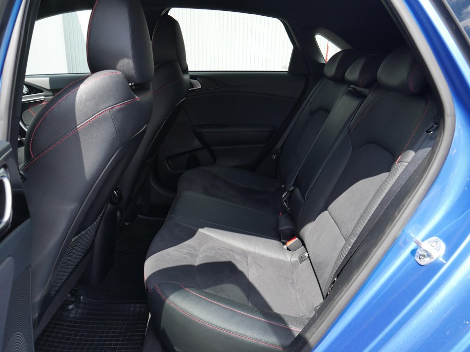 Kia Ceed 1.6 T-GDi GT