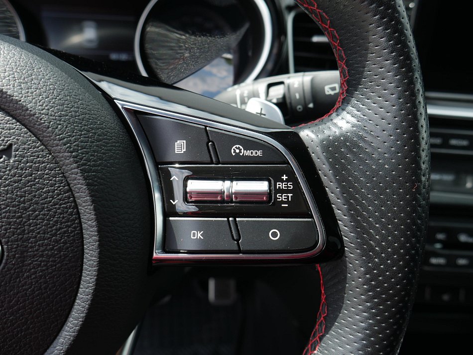 Kia Ceed 1.6 T-GDi GT