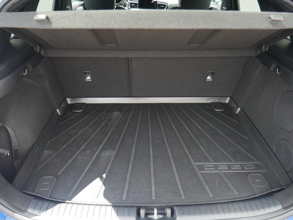 Kia Ceed 1.6 T-GDi GT