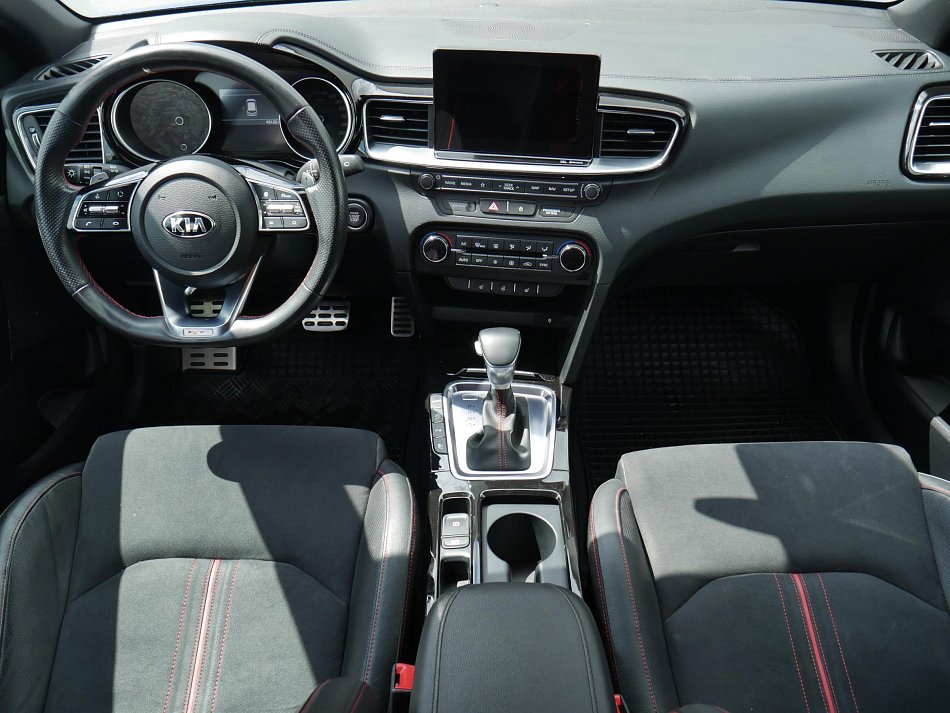Kia Ceed 1.6 T-GDi GT