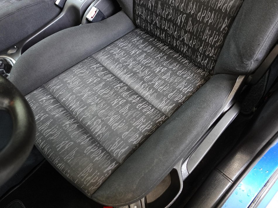 Peugeot 307 1.6i 
