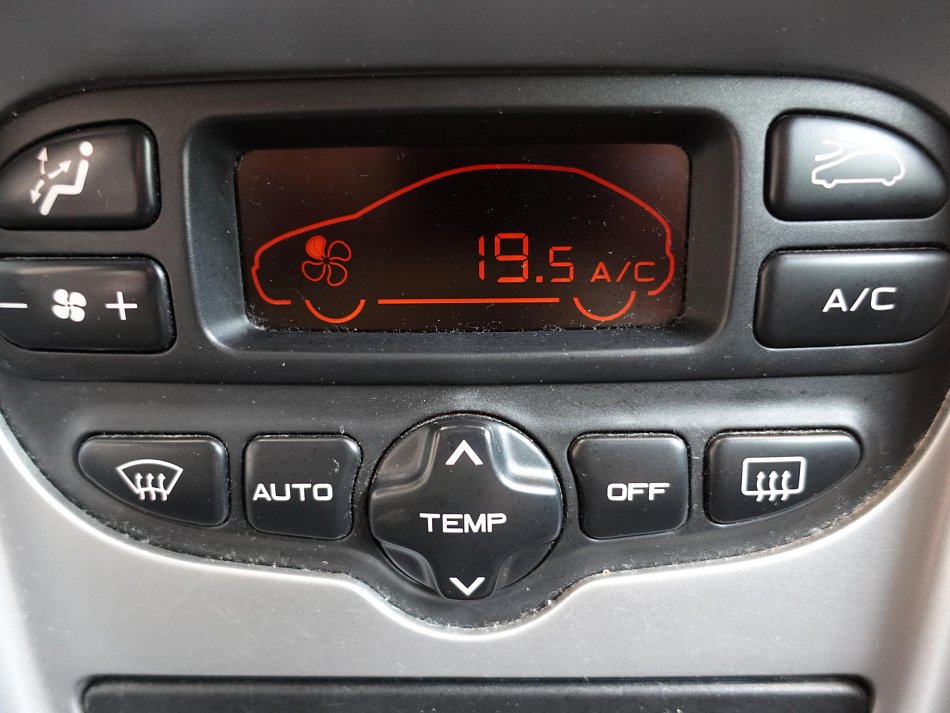 Peugeot 307 1.6i 