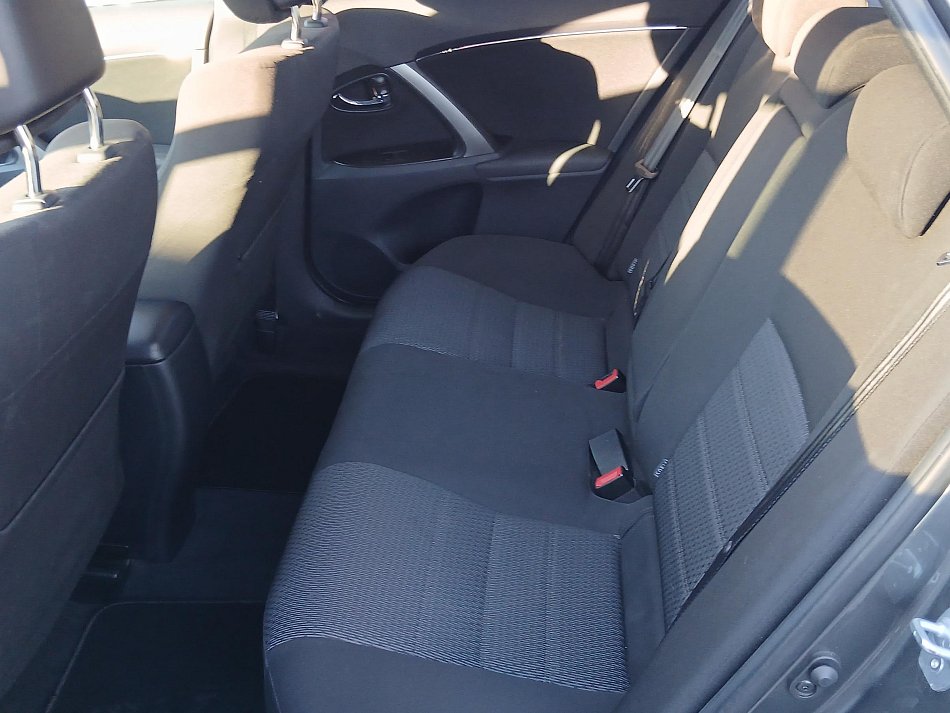 Toyota Avensis 2.0 D-4D 