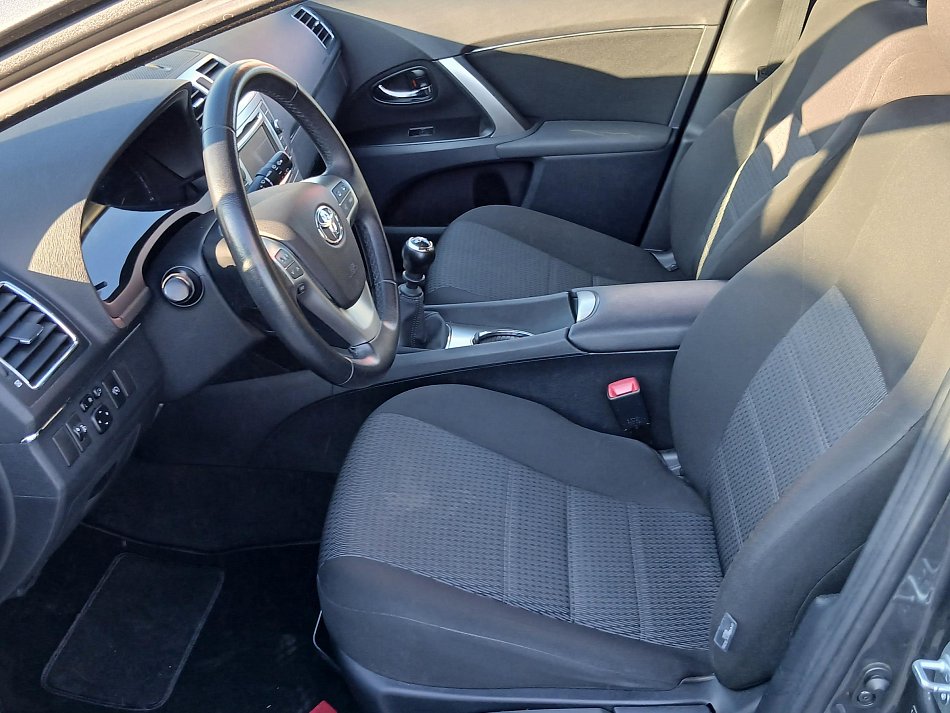 Toyota Avensis 2.0 D-4D 