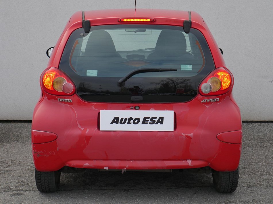 Toyota Aygo 1.0i 