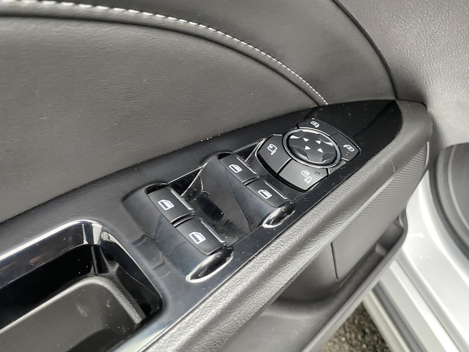 Ford Mondeo 2.0 TDCi Titanium AWD