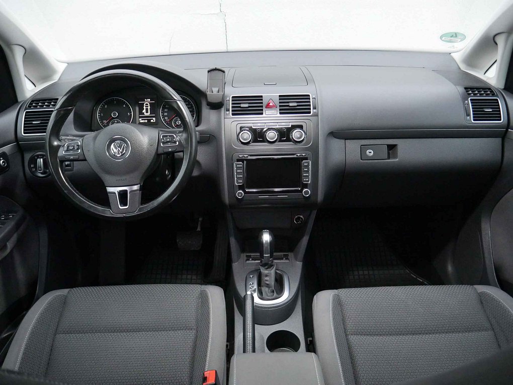 Volkswagen Touran 2.0TDi 