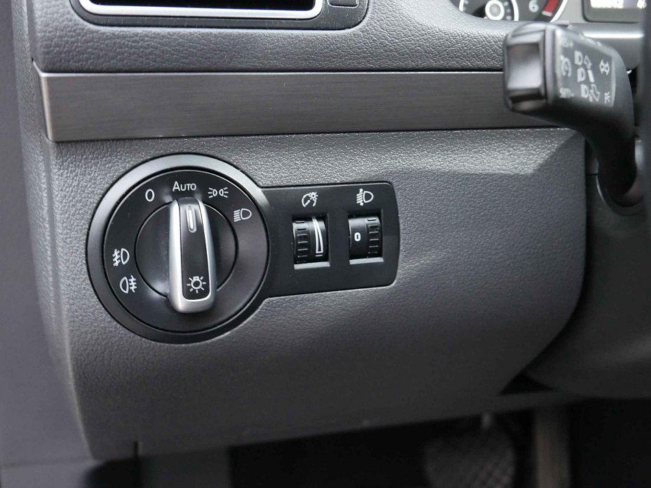 Volkswagen Touran 2.0TDi 