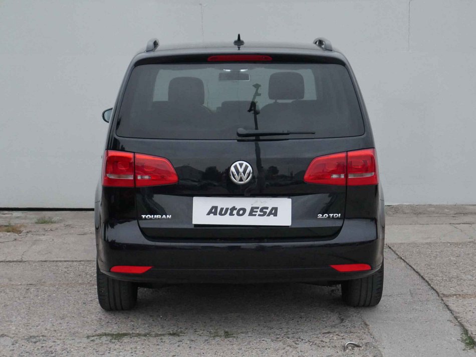 Volkswagen Touran 2.0TDi 