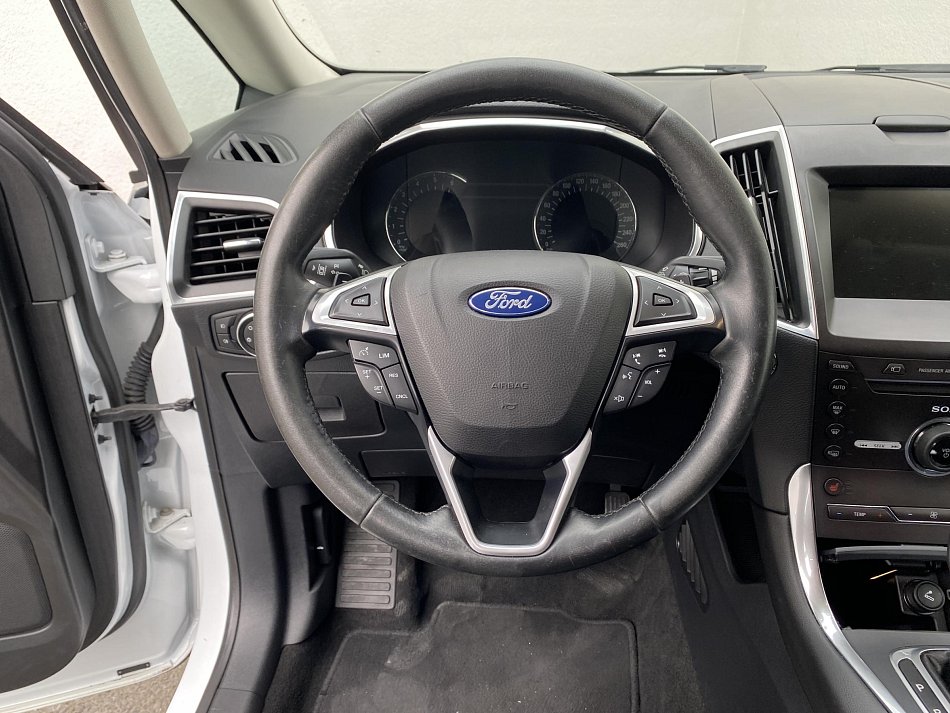 Ford S-MAX 2.0 TDCi Titanium 4x4