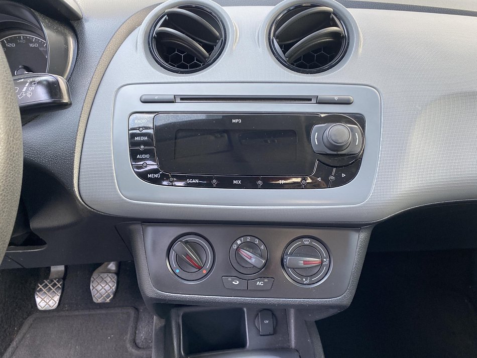 Seat Ibiza 1.2 TSi Reference 77 kW