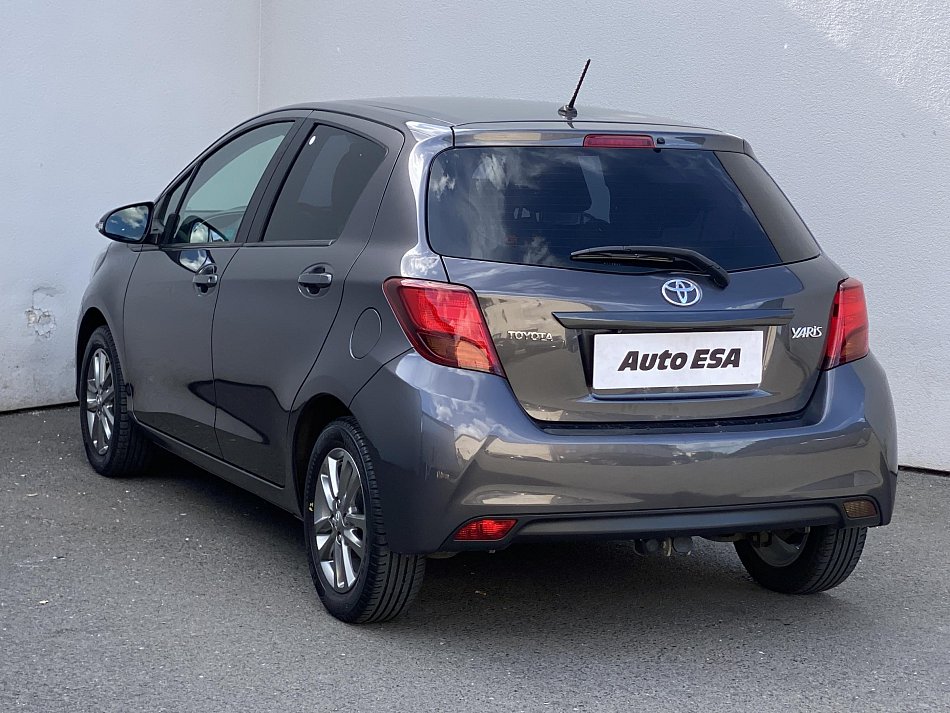 Toyota Yaris 1.3i 