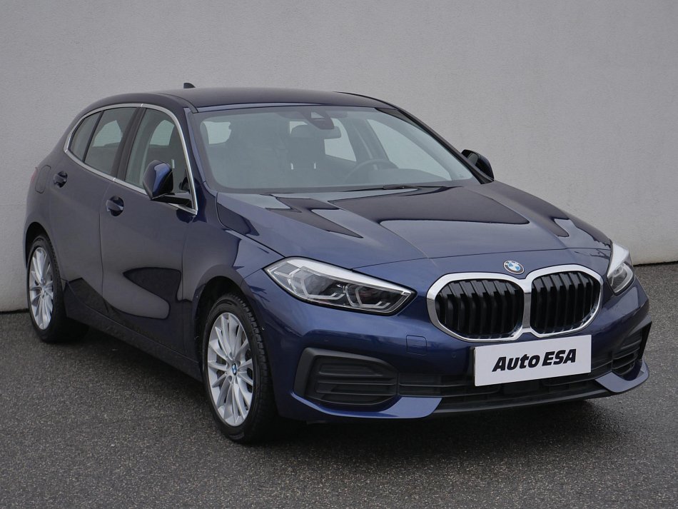 BMW Řada 1 1.5i  118i