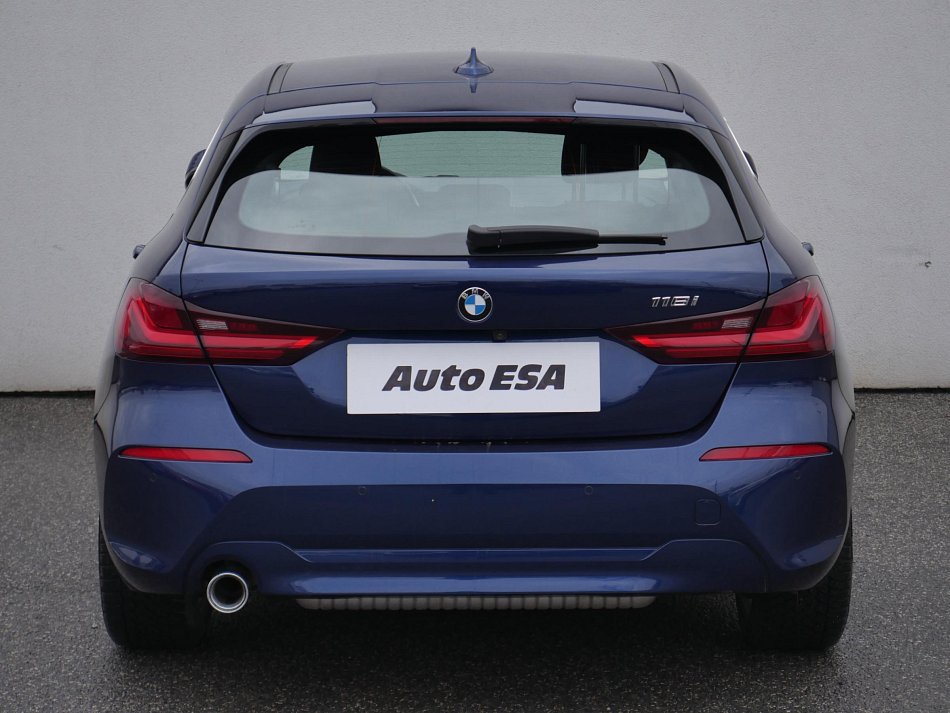 BMW Řada 1 1.5i  118i