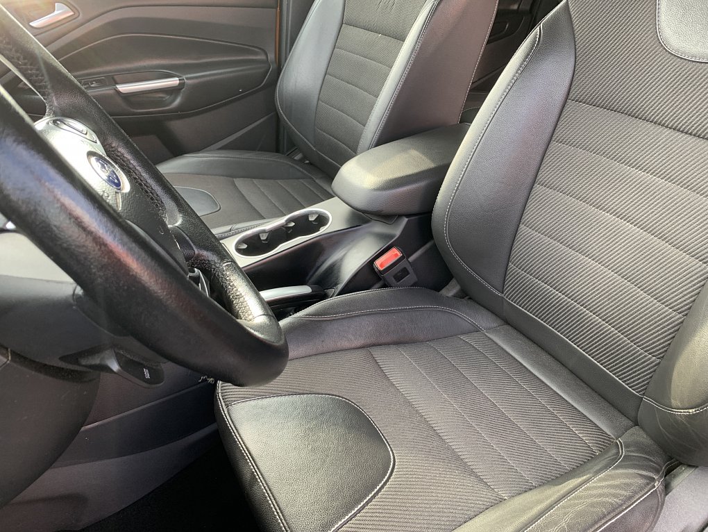 Ford Kuga 1.5 EB 