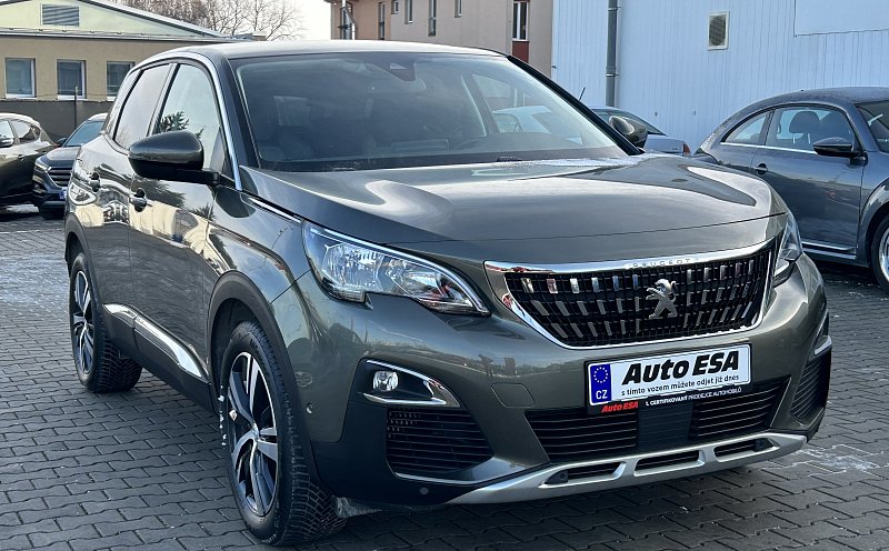 Peugeot 3008 1.2 PT Allure