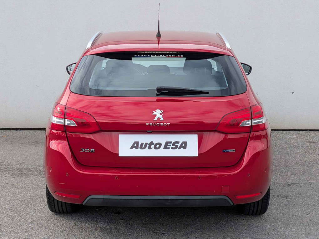 Peugeot 308 1.2PT 