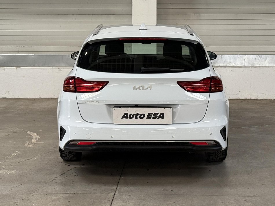 Kia Ceed 1.5T-GDi 